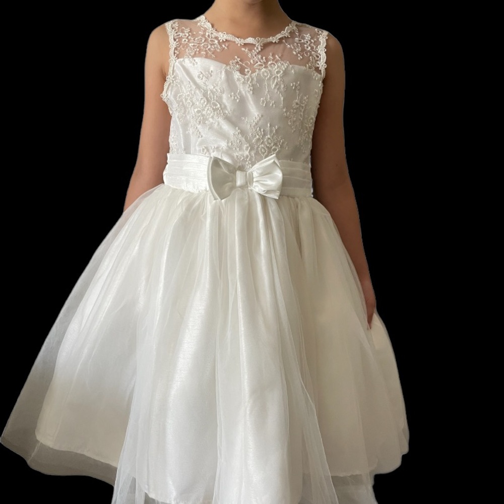 White ivory lace & tulle heart neckline bridesmaid flower girl, communion dress.